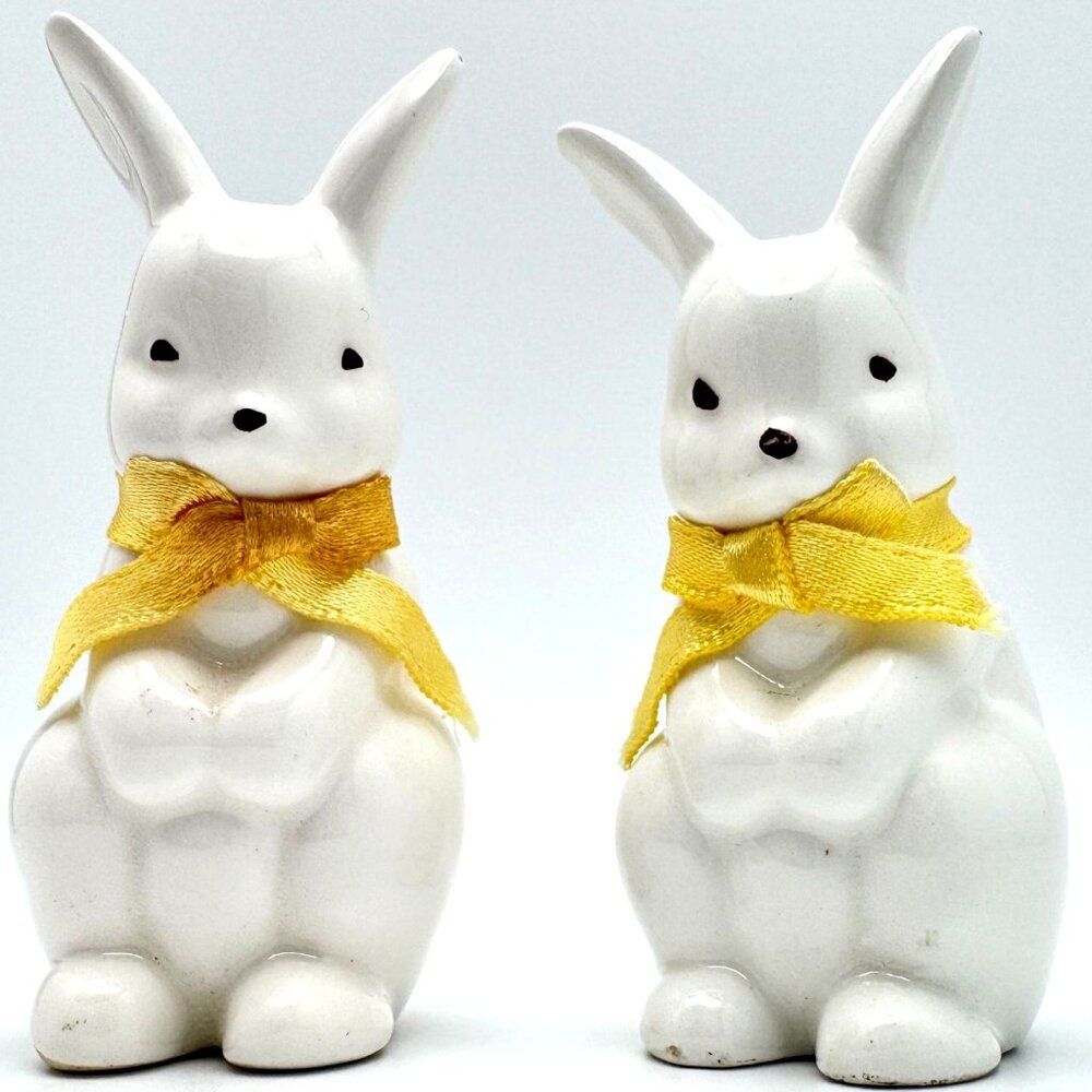 Russ 1980s Vtg Easter Bunny Ceramic Figurines With Yellow Bow Set Of 2